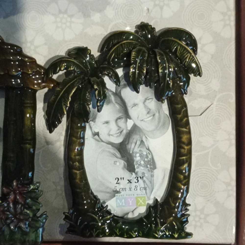 Tropical Palm Tree Photo Frame Set - Brown and Green NIB...  by MYK - Picture 5 of 5